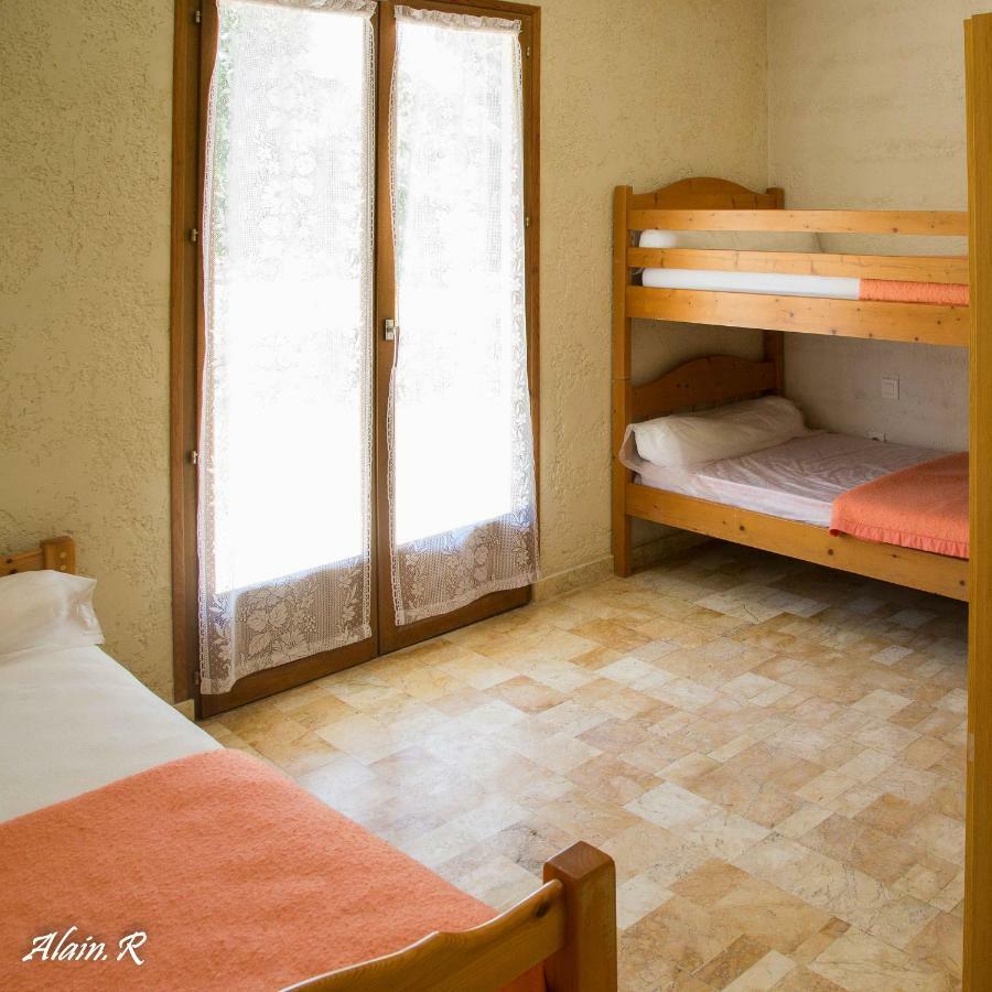מלון Sarrecave Paradise Challets And Camping מראה חיצוני תמונה