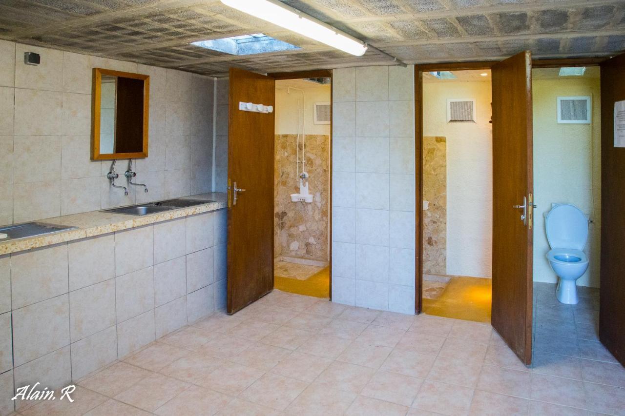 מלון Sarrecave Paradise Challets And Camping מראה חיצוני תמונה